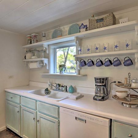 Coastal, Walkable Home In Historic Southport! Zewnętrze zdjęcie