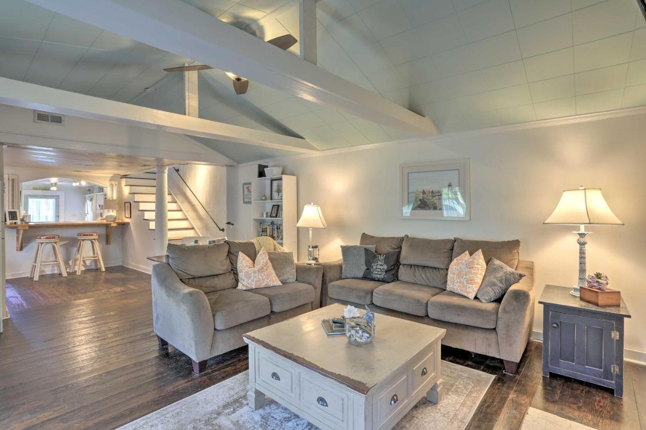 Coastal, Walkable Home In Historic Southport! Zewnętrze zdjęcie