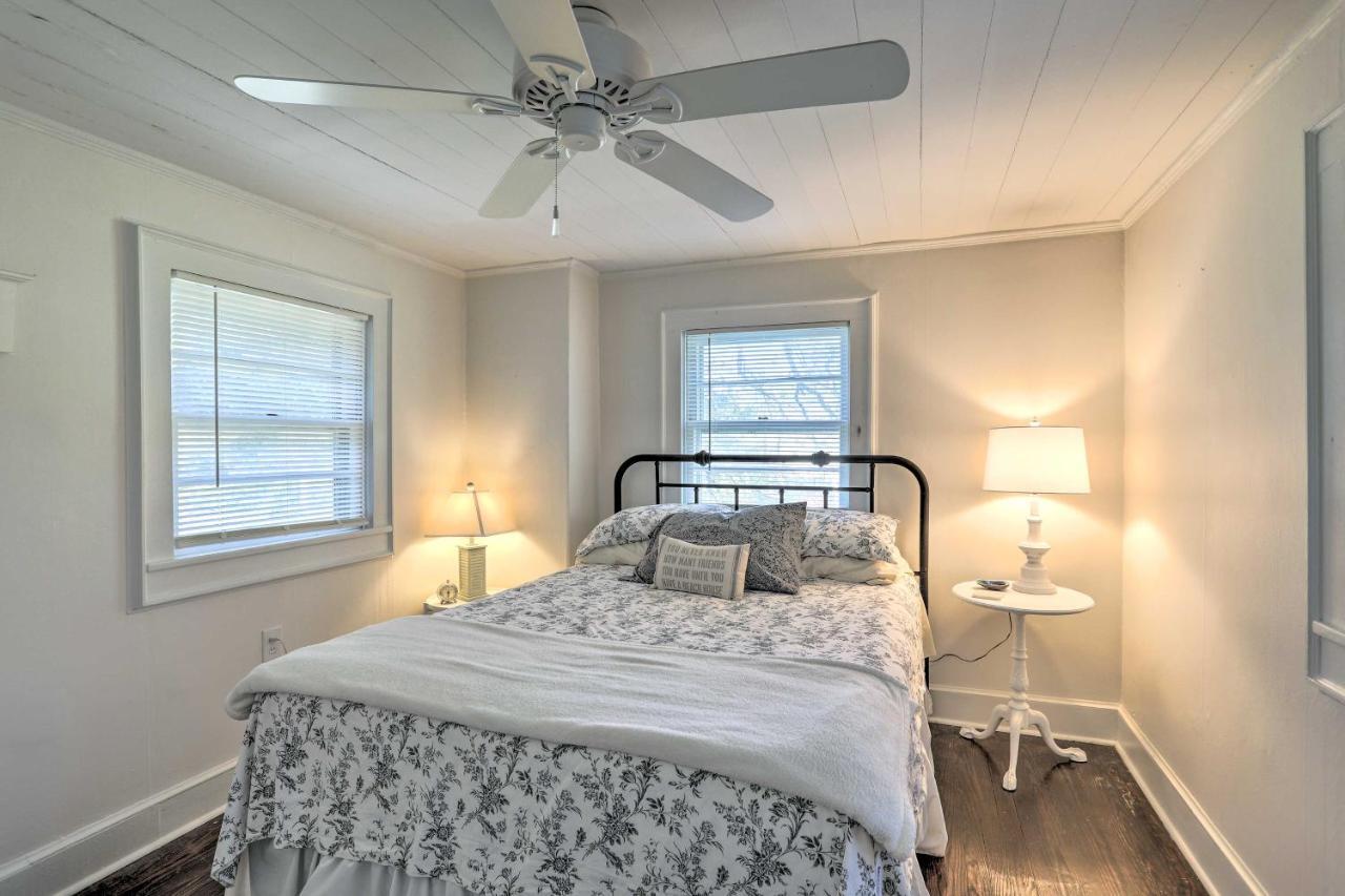 Coastal, Walkable Home In Historic Southport! Zewnętrze zdjęcie
