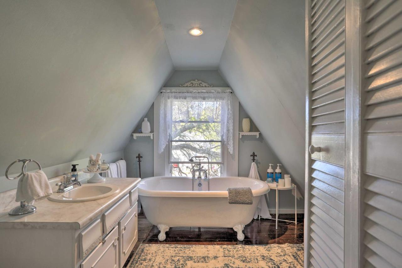 Coastal, Walkable Home In Historic Southport! Zewnętrze zdjęcie